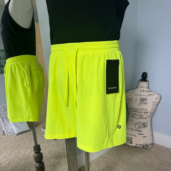 lululemon athletica Other - NWT LULU LEMON Pace Breaker Short 7” Lined Size L Highlighter Yellow Dadcore L